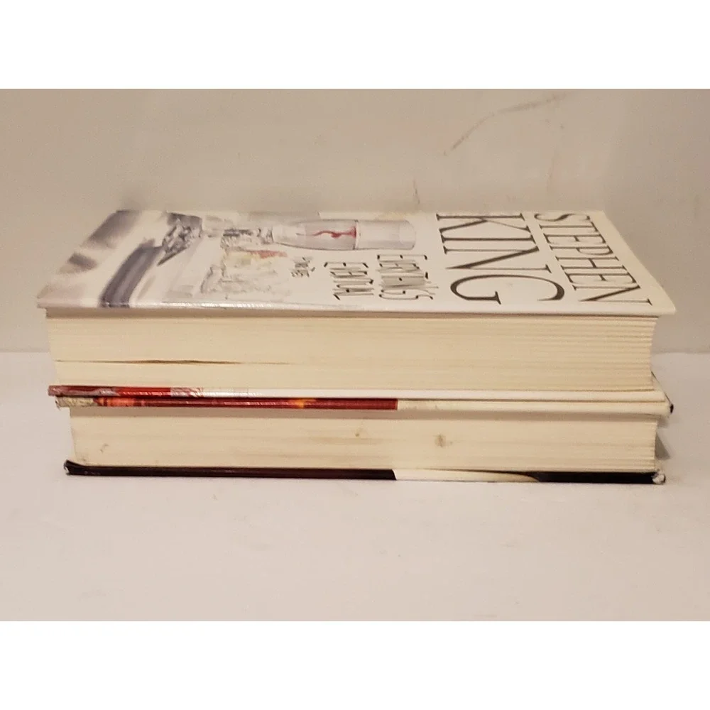 Lot Of 2 Stephen King Books Everythings Eventual /‎ Cell Hardcover